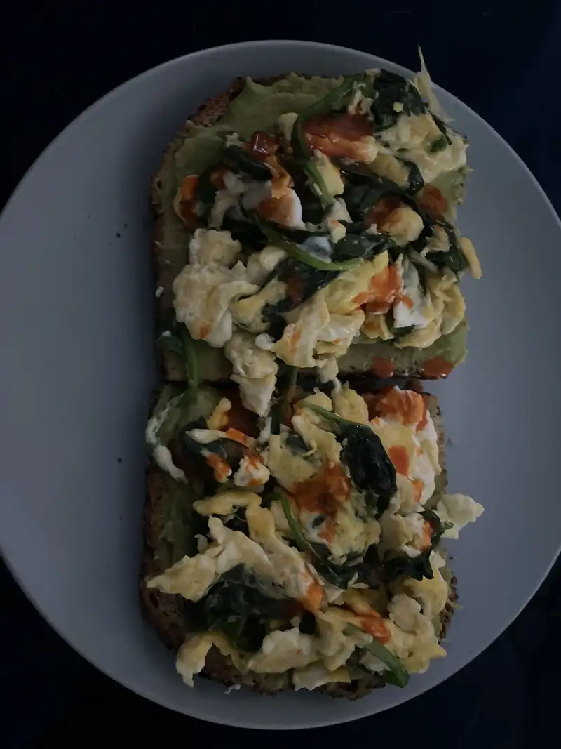 Healthy Avocado Egg Toast Recipe