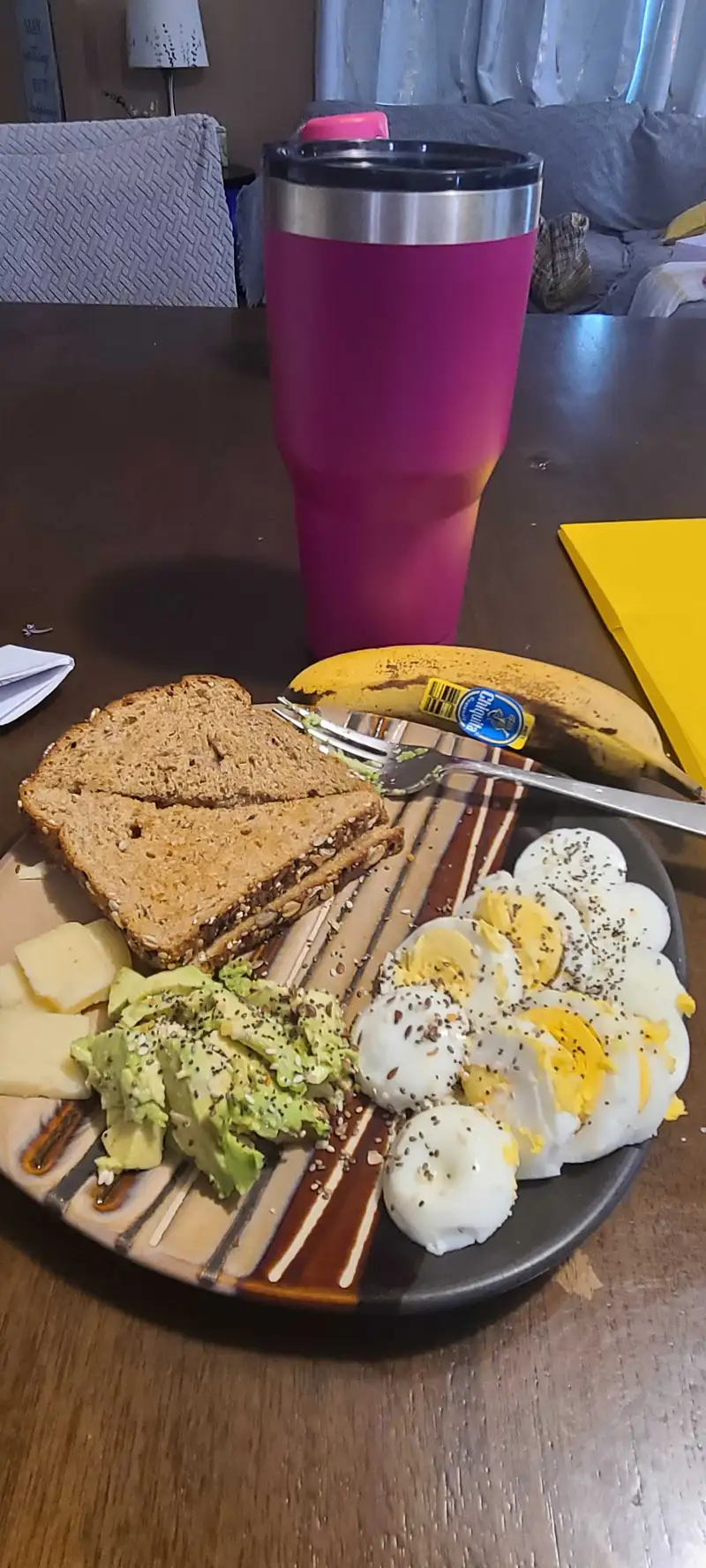 Healthy Avocado Egg Toast Recipe