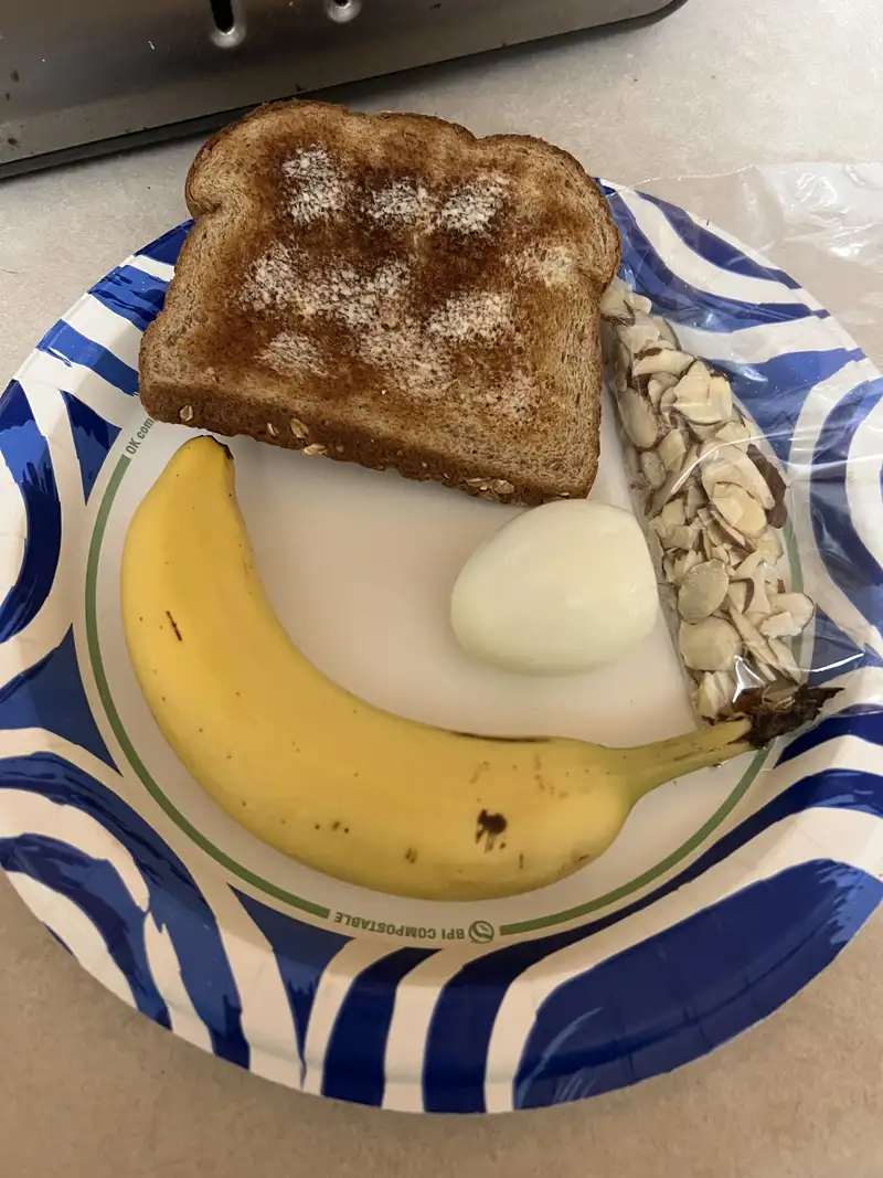 Healthy Avocado Toast Recipe – 320 kcal, 12g protein (Kendra P.) | Fitmate Coach Recipes