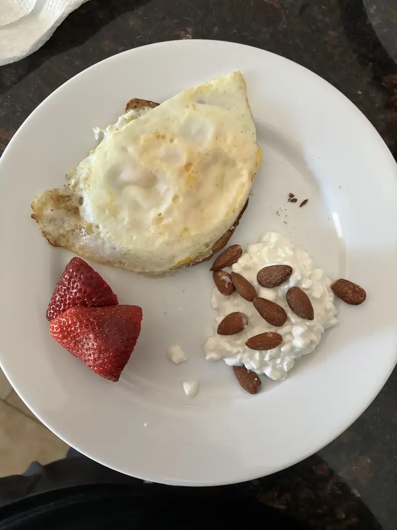 Healthy Avocado Toast with Egg Recipe