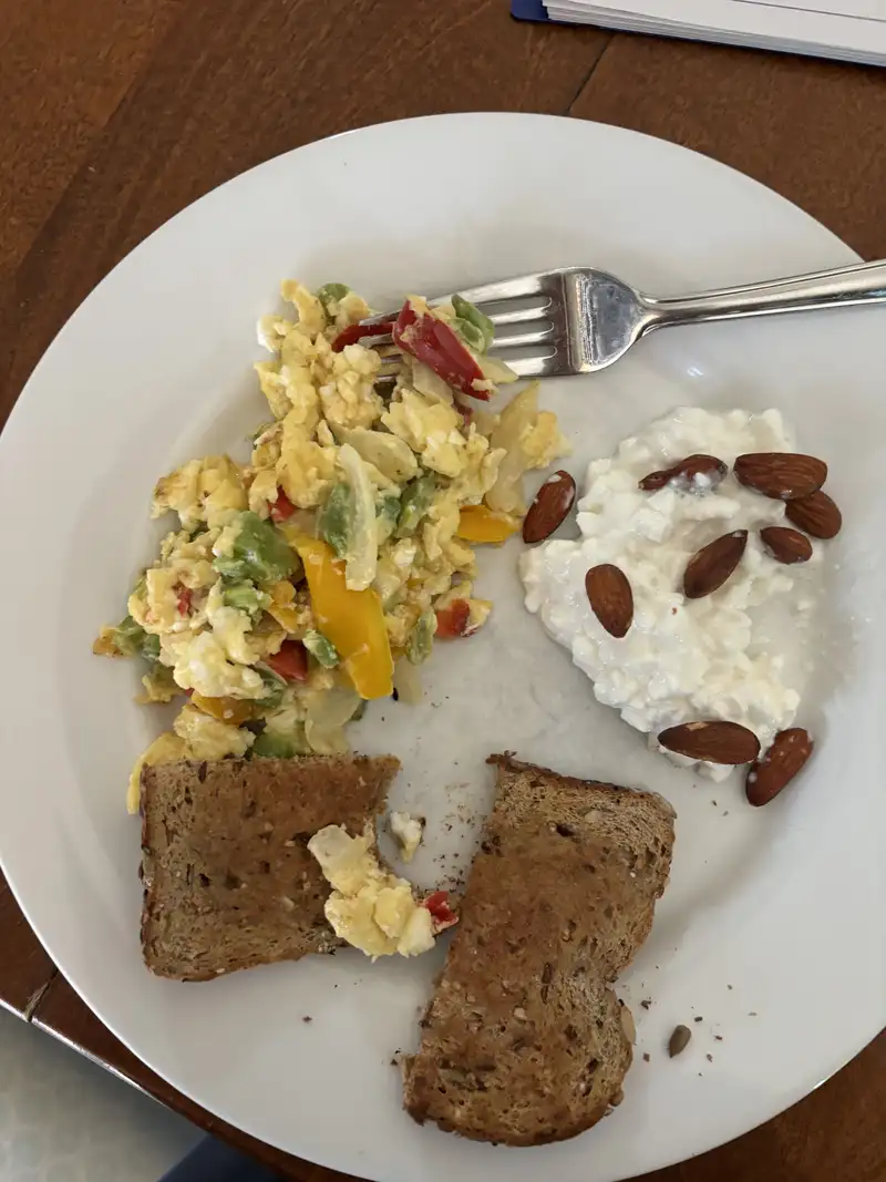 Healthy Avocado Toast with Eggs Recipe