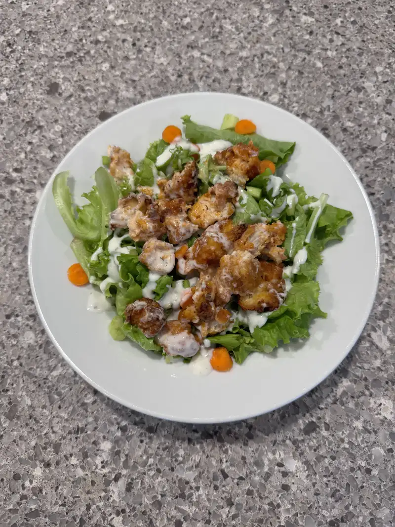 Healthy Buffalo Chicken Salad Recipe