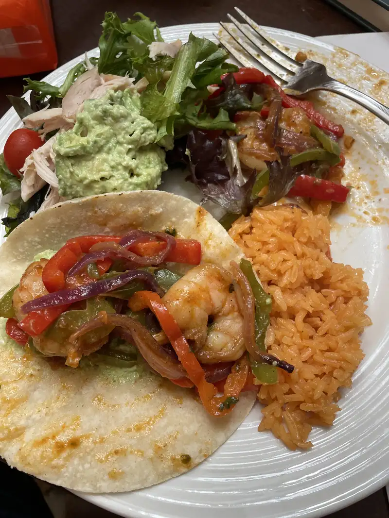 Healthy Grilled Chicken Fajita Salad Recipe