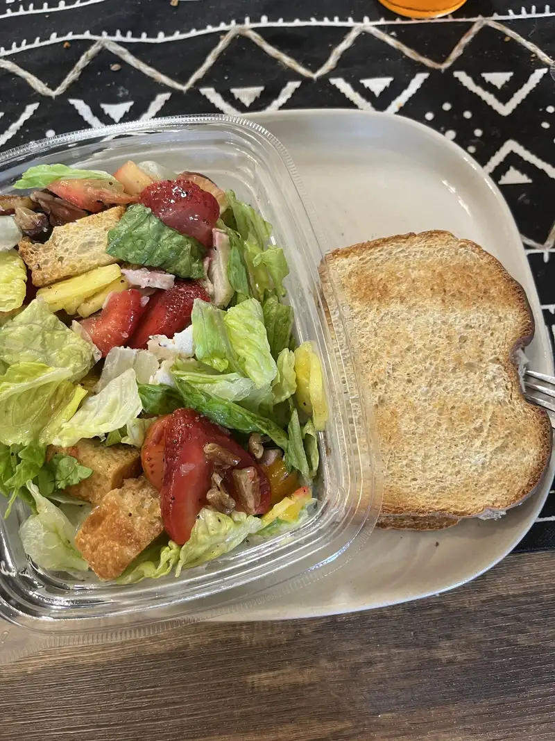 Healthy Grilled Chicken Salad Recipe