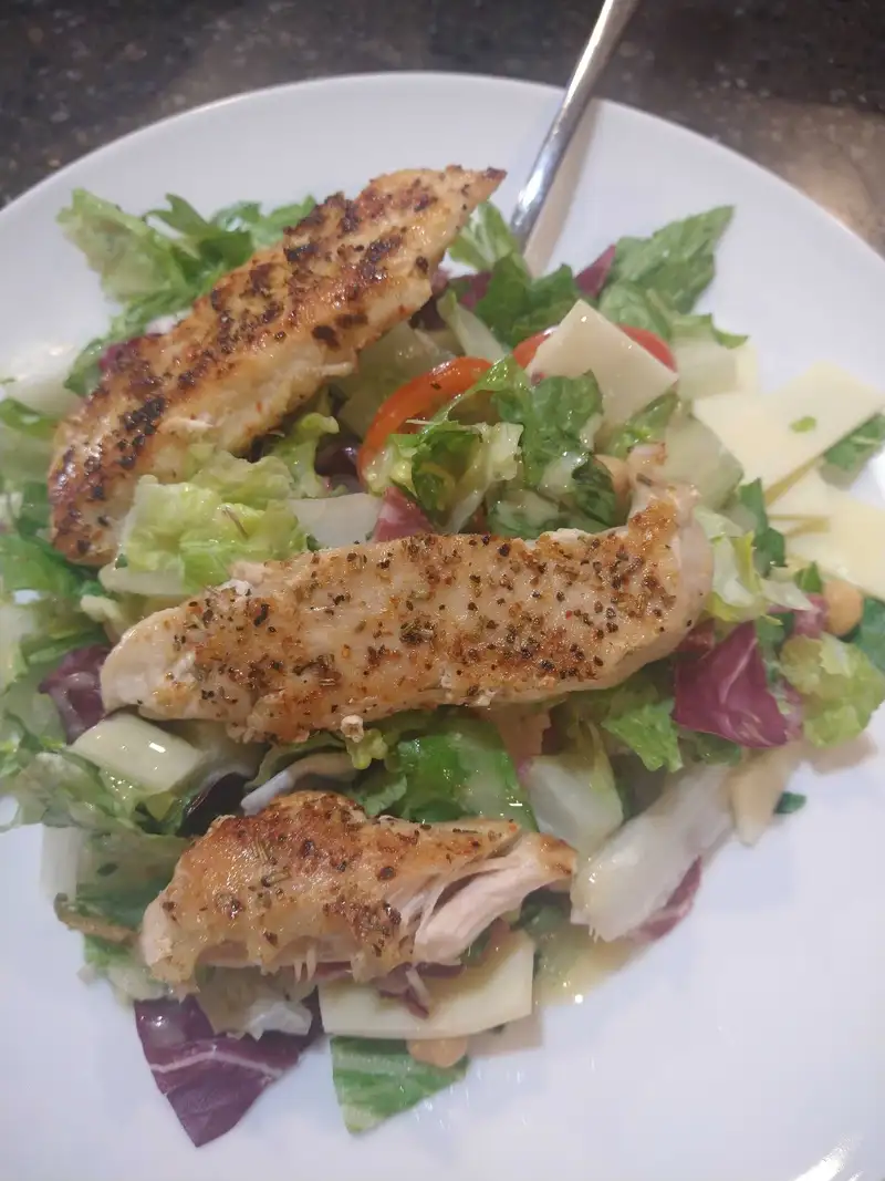 Healthy Grilled Chicken Salad Recipe