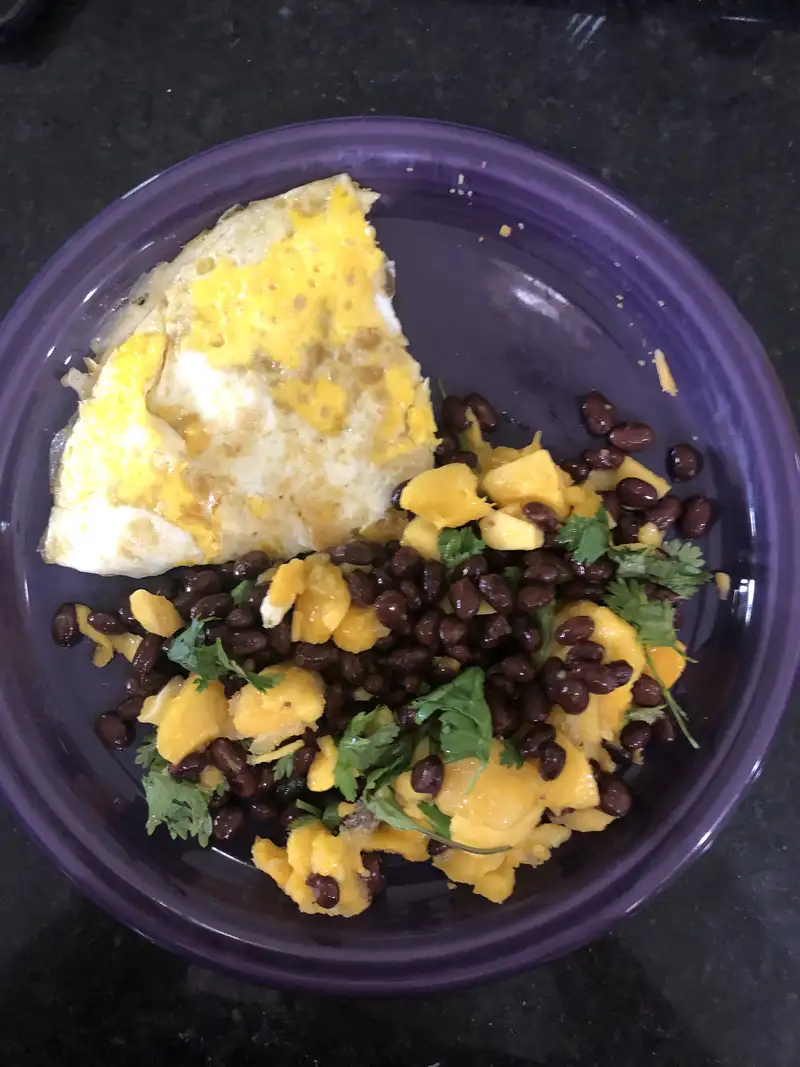 Healthy Mango Black Bean Salad Recipe