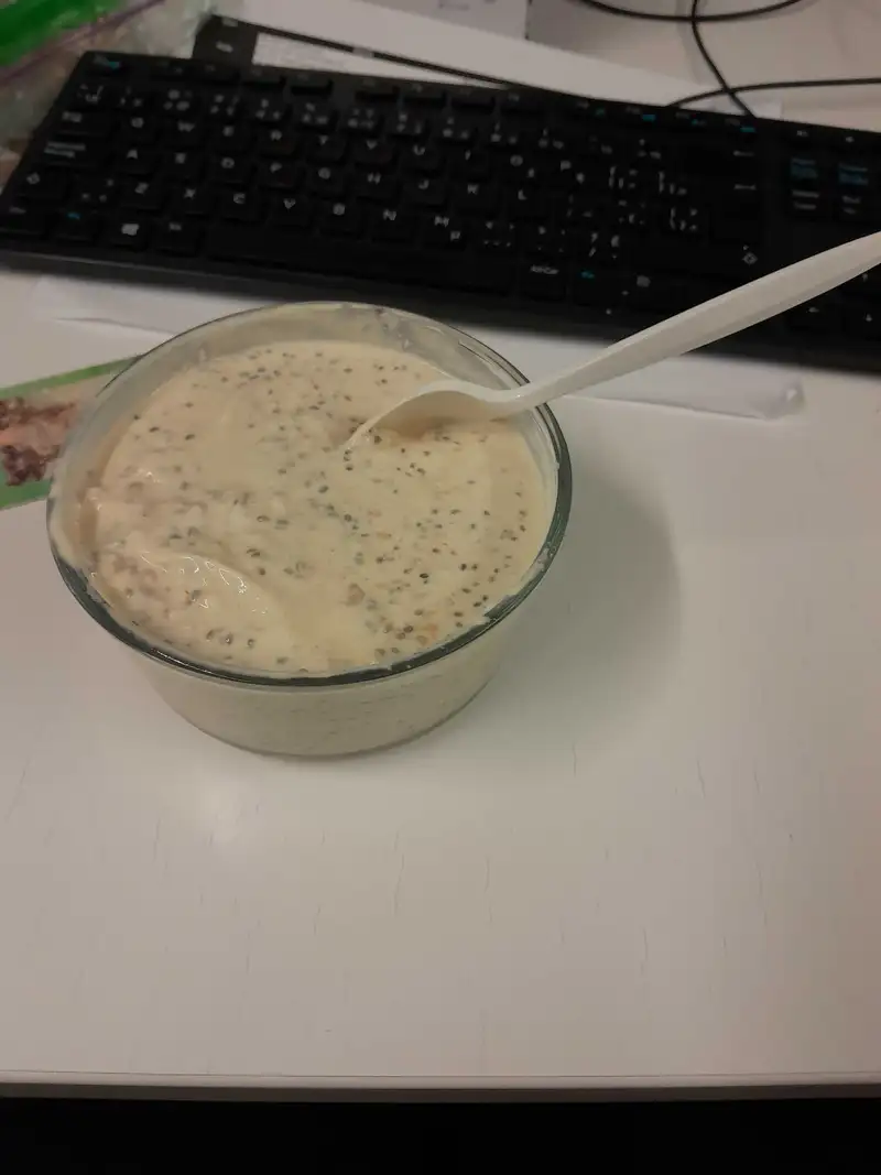 Healthy Oatmeal with Greek Yogurt Recipe | Fitmate Coach Recipes