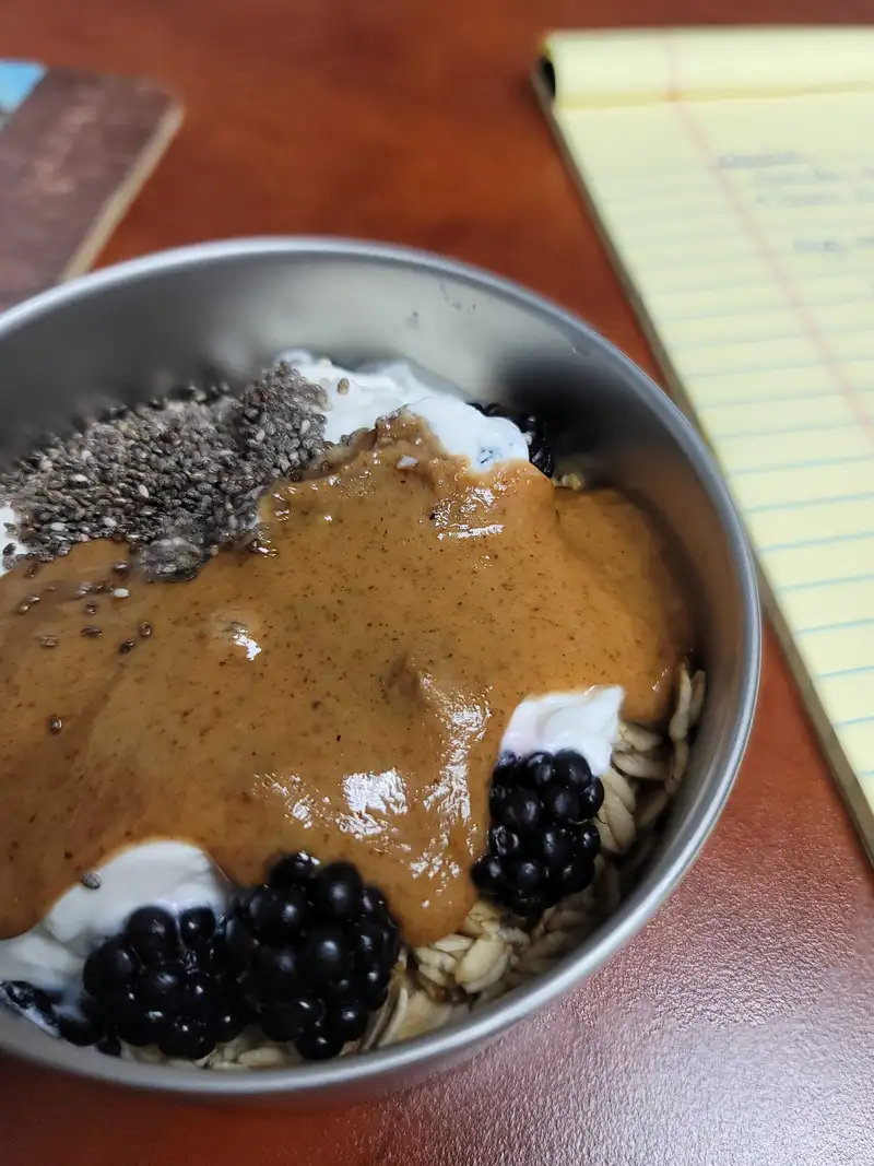 Healthy Overnight Oats Recipe – 350 kcal, 15g protein (Samantha K., Jul 2023) | Fitmate Coach Recipe