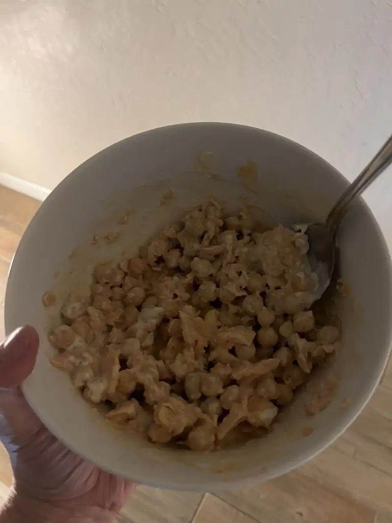 Healthy Tuna Chickpea Salad Recipe