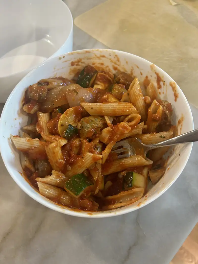 Healthy Whole Wheat Pasta with Chicken Meatballs Recipe