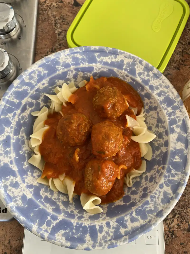 Healthy Whole Wheat Pasta with Meatballs Recipe